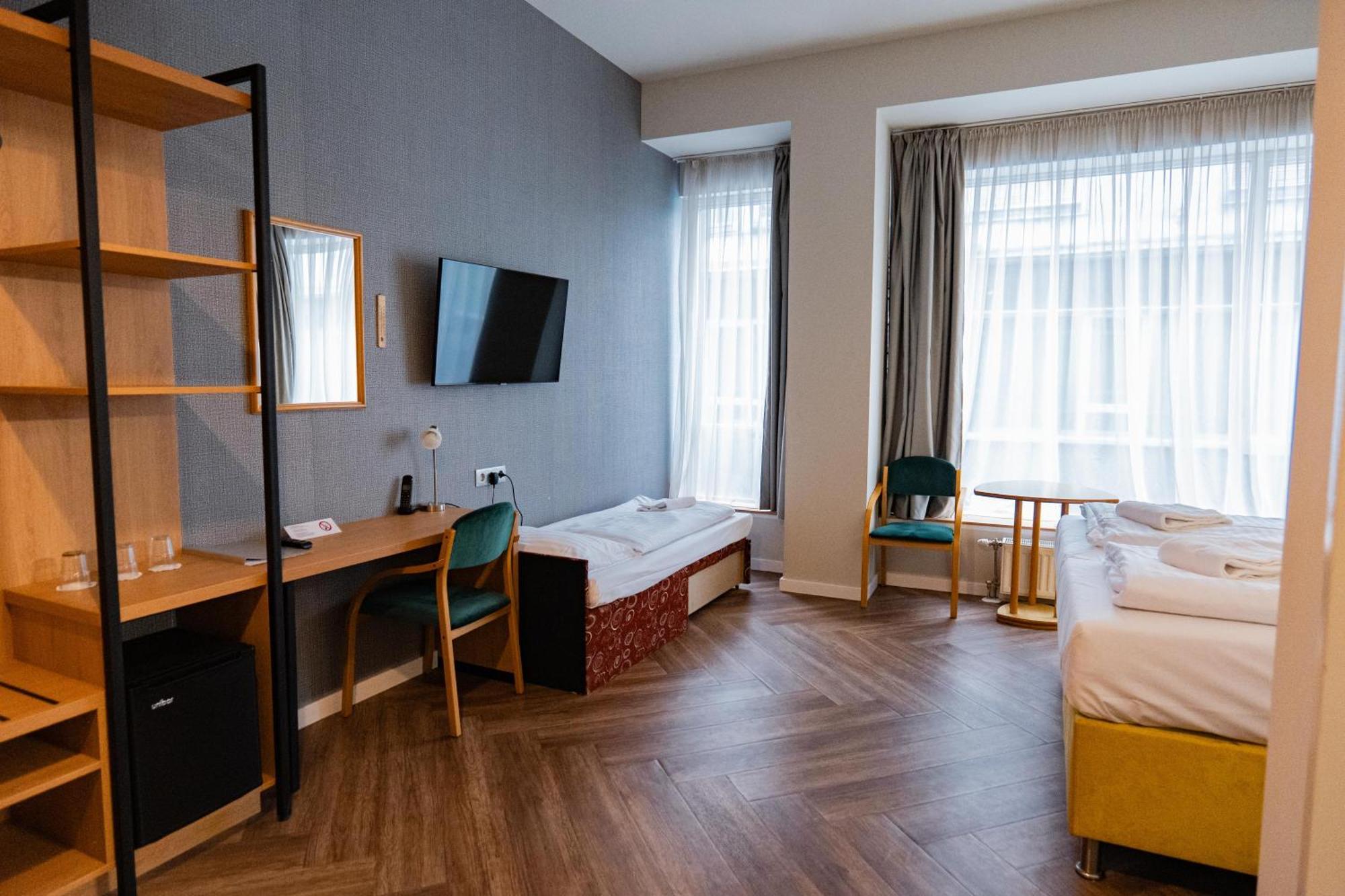 Pilvax Hotel Budapest Budapeste Exterior foto
